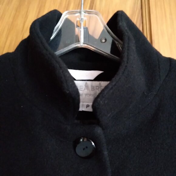 Andrea Brem Merino Wool and Lambswool Black Coat Size Extra Large Petite - Picture 2 of 10